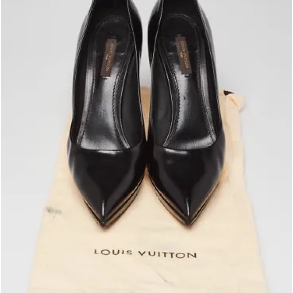 Louis Vuitton Black Glossy Leather Sensual Pumps - Picture 13 of 13